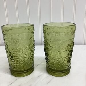 Vintage Avocado Green Tumblers Imperial Glass Grape Leaves scalloped top 70s-80